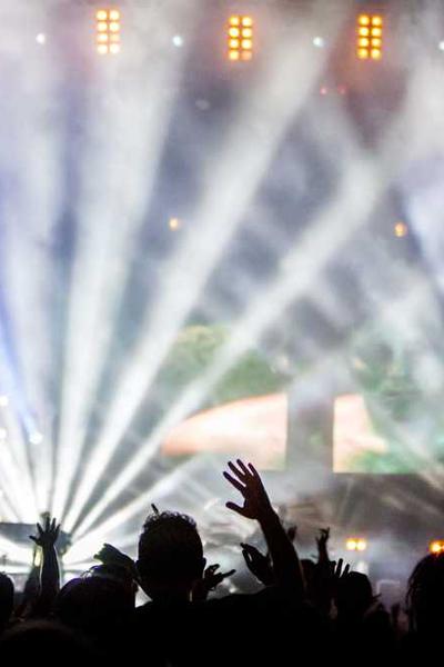 Startup Life: Pivot Stage Chronicles